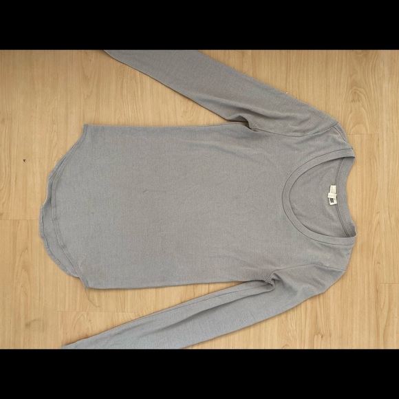 Aritzia Wilfred Free Clothing for Sale - Picture 2 of 2